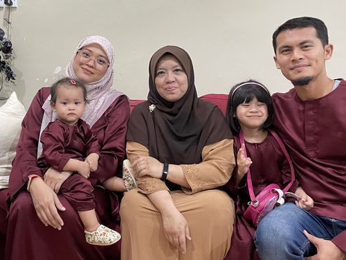 Customer photo review of Kurung Adila Kids