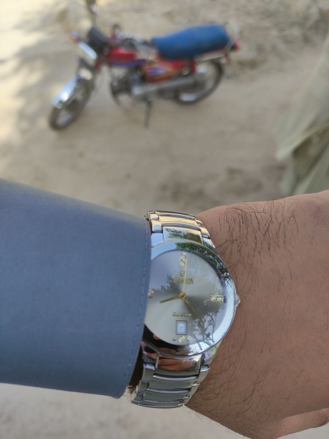 Customer photo review of Livingston