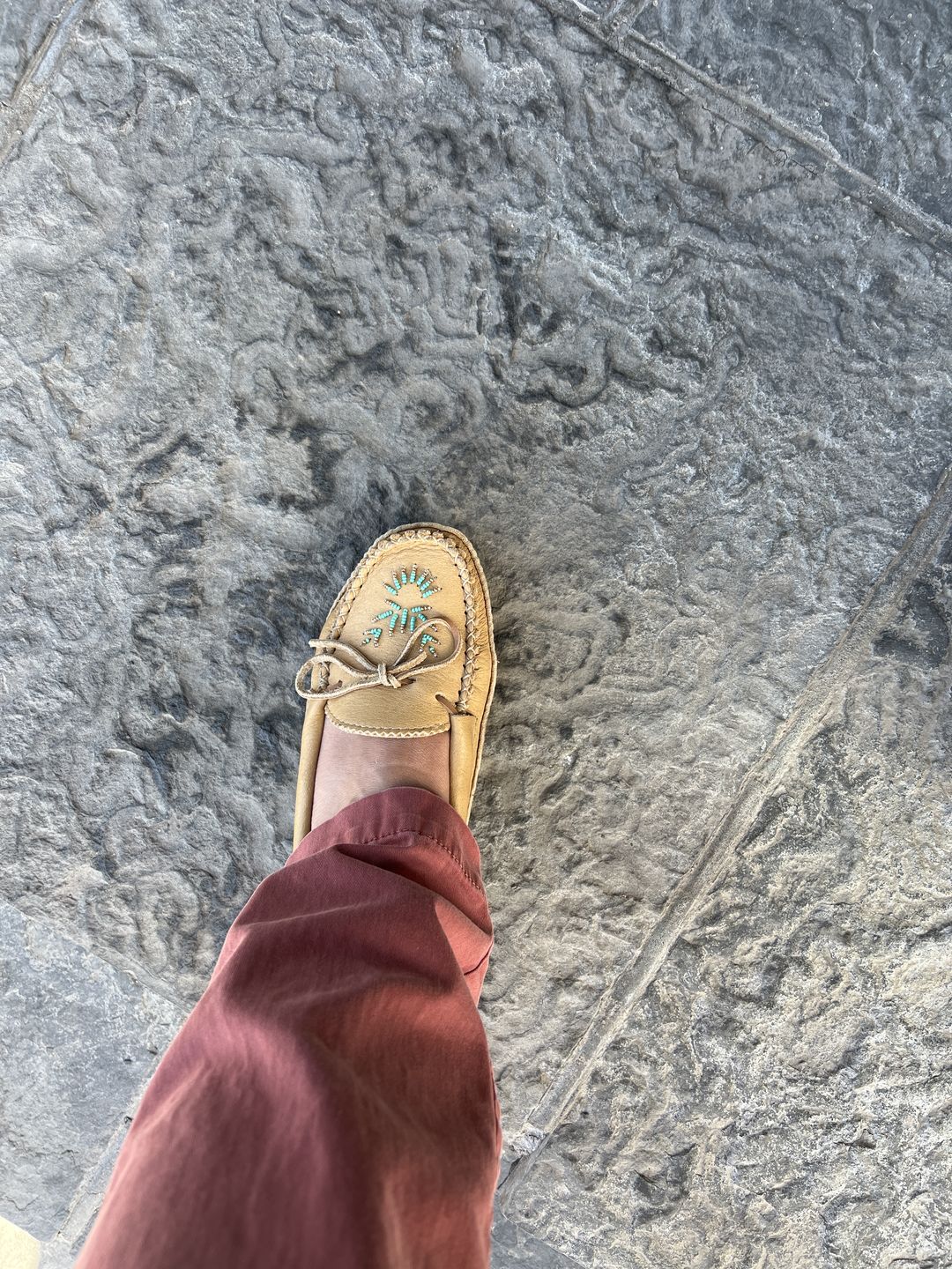 Customer photo review of Women's Soft Sole Moose Hide Leather Moccasins