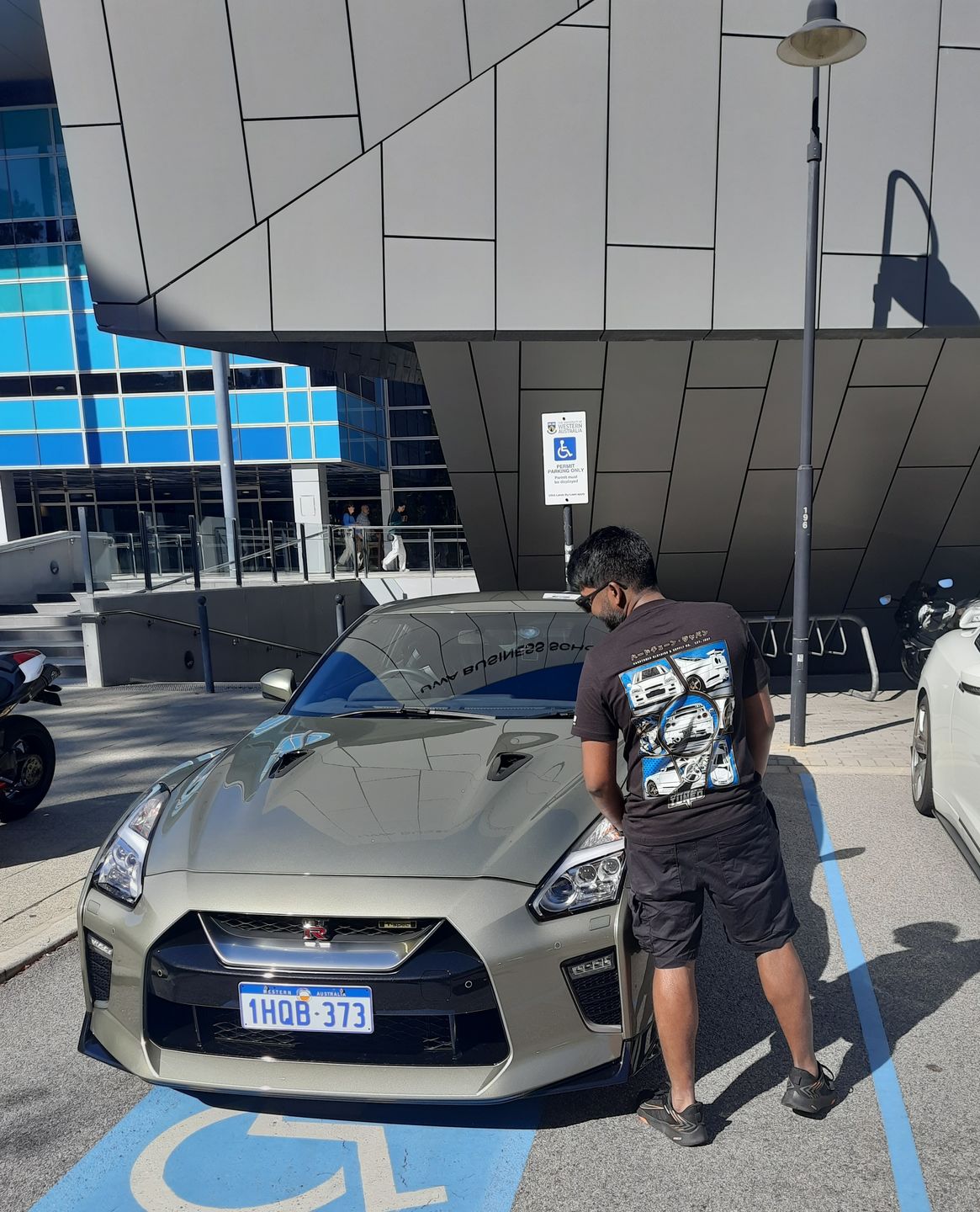 Customer photo review of Nissan R34 GTR Fragment Tee