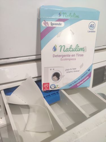Customer photo review of Eco-Tiras de Detergente 40 lavados Natulim