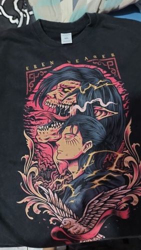 Customer photo review of Attack On Titan Vintage Graphic T Shirt Eren Jager