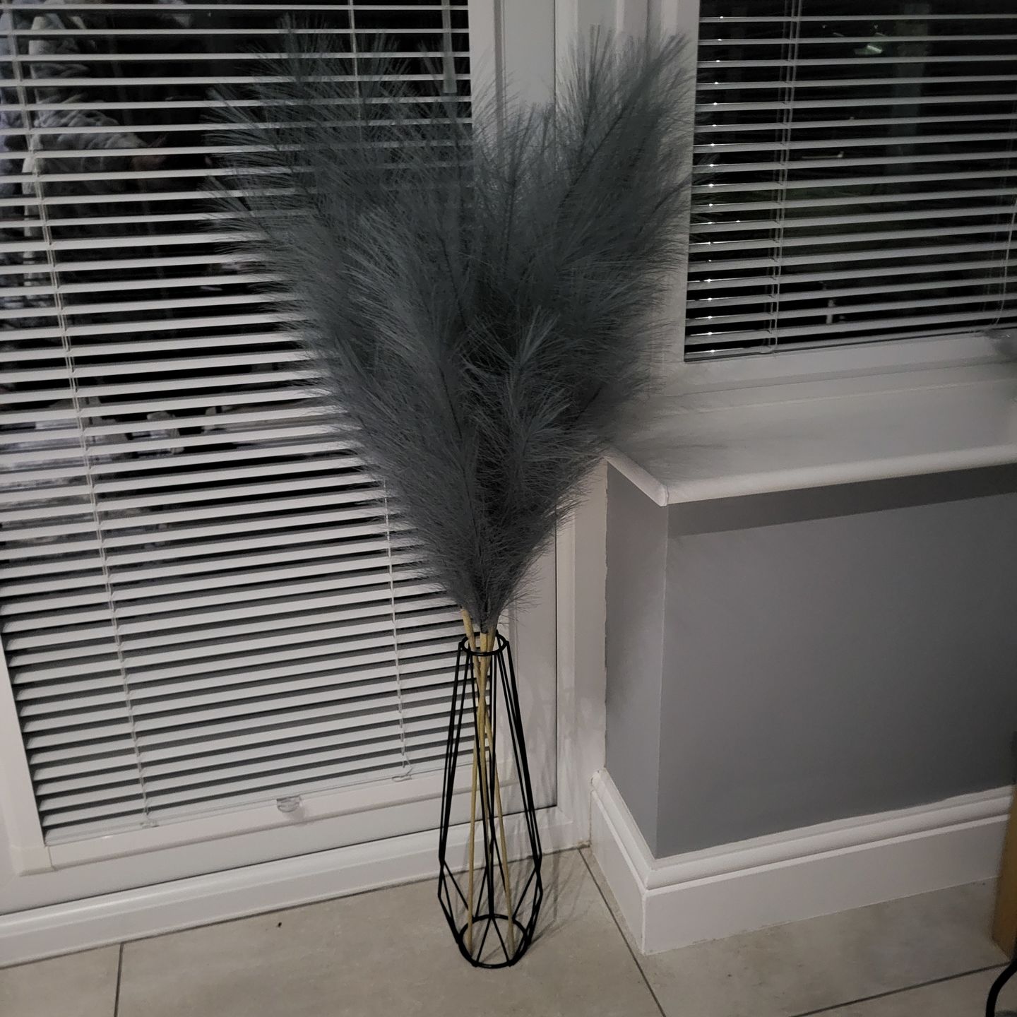 Customer photo review of Tall Faux Pampas Grass - Livid (3 Stems)