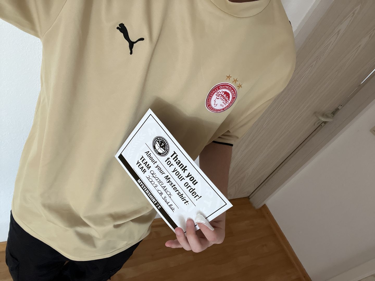 Customer photo review of Retro Voetbalshirt Mystery Box