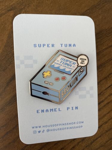 Customer photo review of Super Tuna Pin