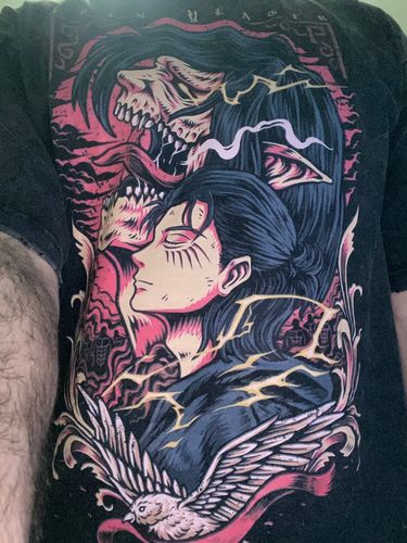 Customer photo review of Attack On Titan Vintage Graphic T Shirt Eren Jager