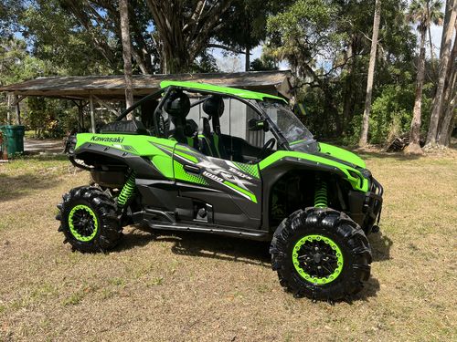 Customer photo review of Maxima Racing Oils SC1 High Gloss Clear Coat 12oz. Spray