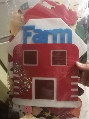 Customer photo review of Felt Board - Endless Discovery Fun