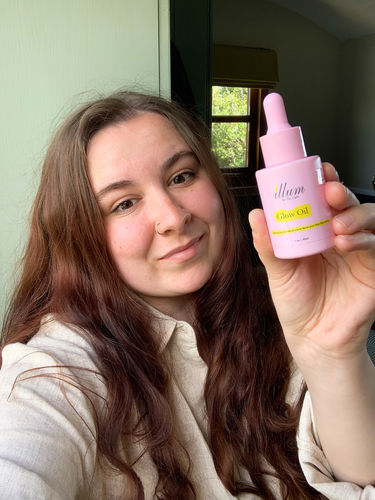 Customer photo review of Glow Face Oil