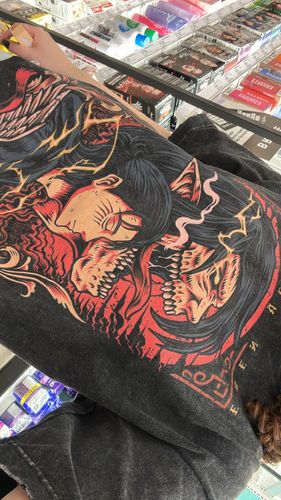 Customer photo review of Attack On Titan Vintage Graphic T Shirt Eren Jager