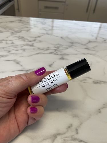 Customer photo review of SWEET AMBER PERFUME OIL