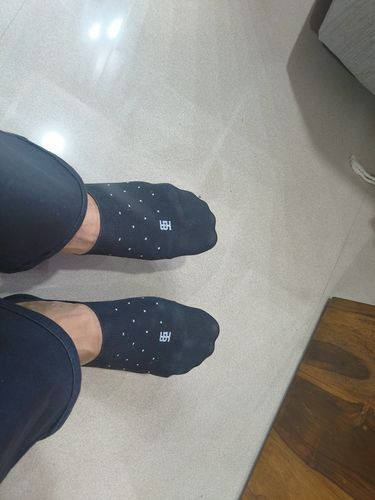 Akhilesh S. review of Classic Black No-Show image 1 out of 1