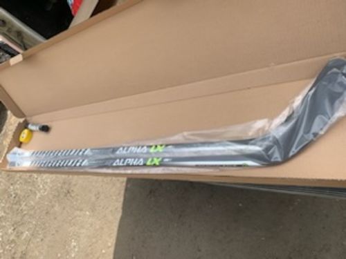 Customer photo review of Warrior Alpha LX Team Senior Hockey Stick