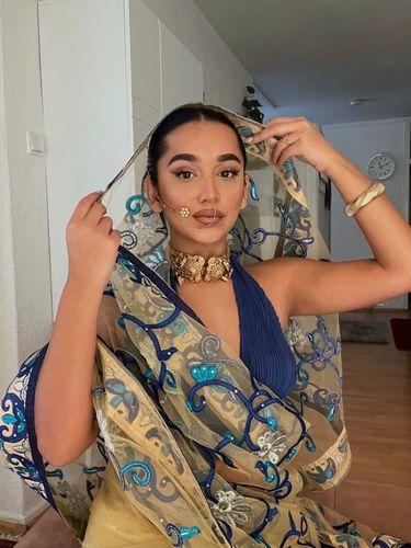 Customer photo review of Indian Nath Clip On