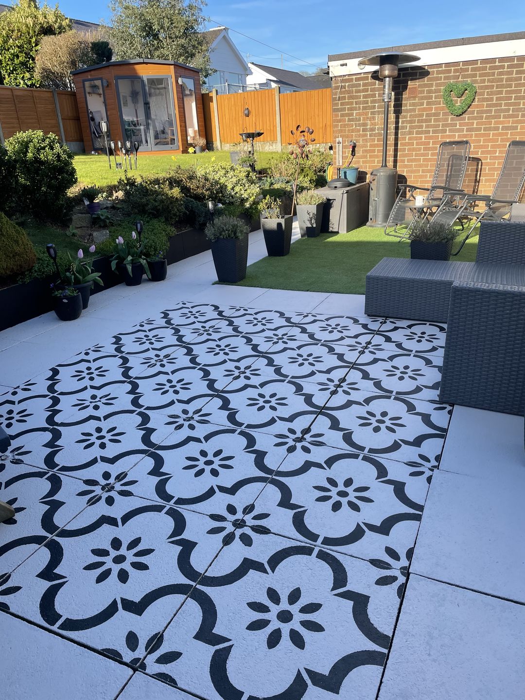 Customer photo review of Jannah Patio Stencil - Square Slabs