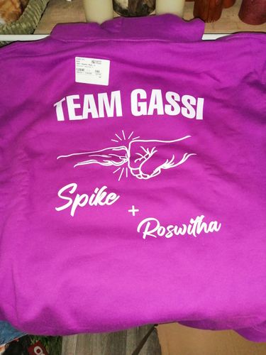 Customer photo review of Team Gassi Fauststoß - Individueller Hoodie Unisex Rückendruck