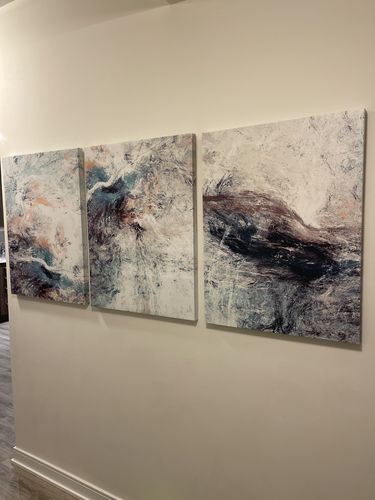 Customer photo review of 'Soft Wind' Framed Canvas Set of 3 (33" x 25")