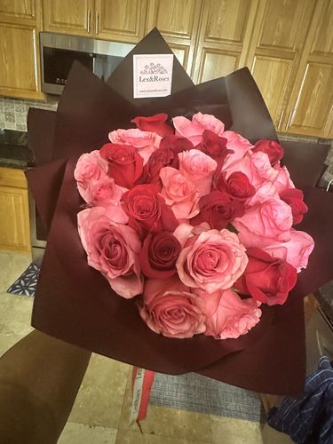 Customer photo review of Red & Hot Pink Rose Bouquet