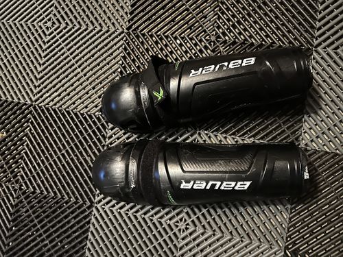 Customer photo review of Bauer X Intermediate Shin Guards