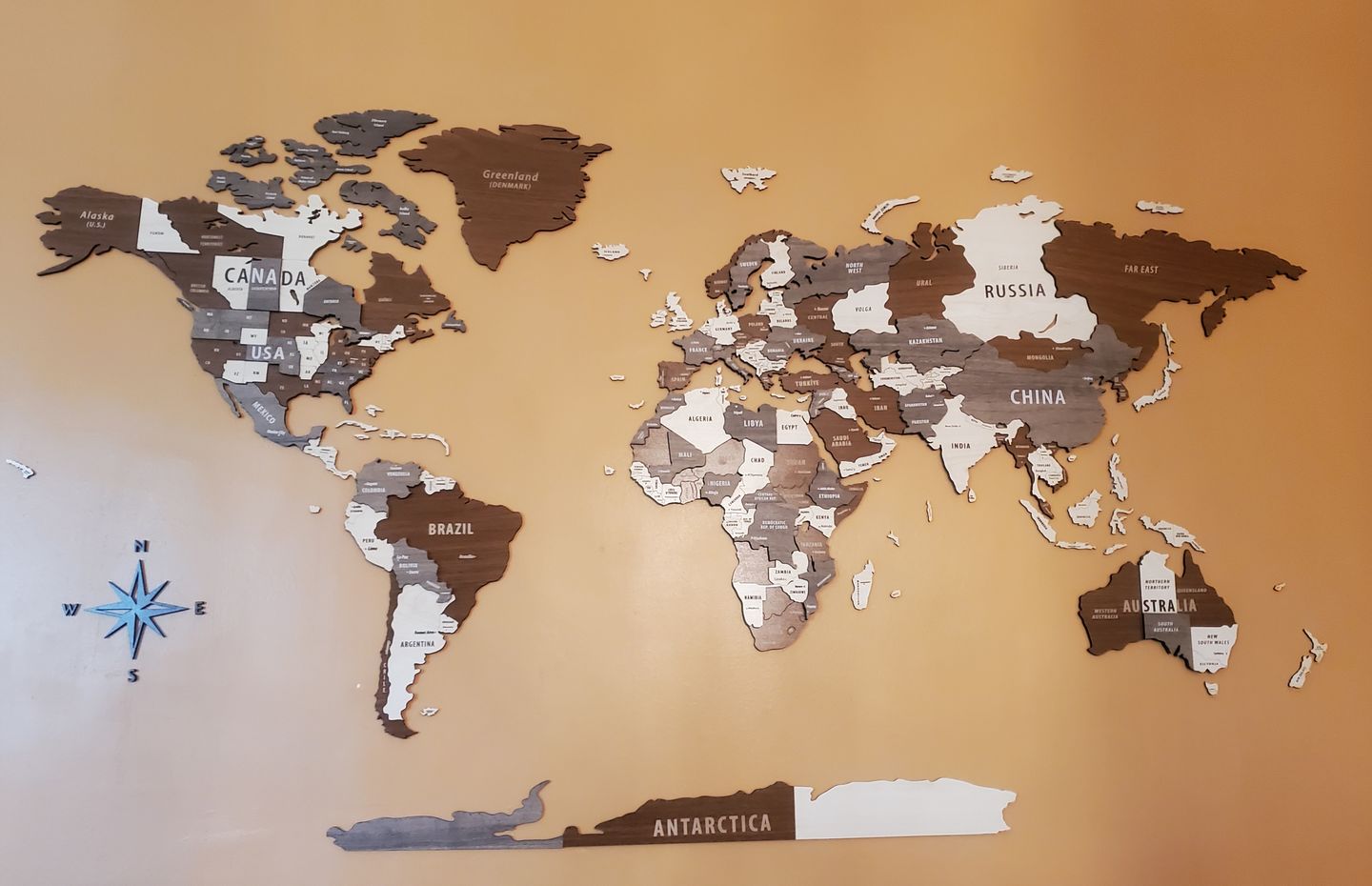 Customer photo review of 3D Wooden Multilayered World Map with States and Capitals v2