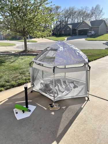 Customer photo review of Pop N' Go™ Playpen