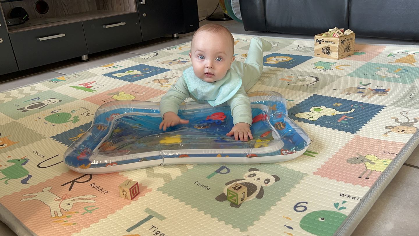 Customer photo review of Car track and Alphabet play mat (150cm  x 180cm x 2cm)