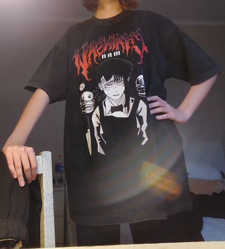 Customer photo review of Chainsaw Man Denji Vintage Graphic T-Shirt