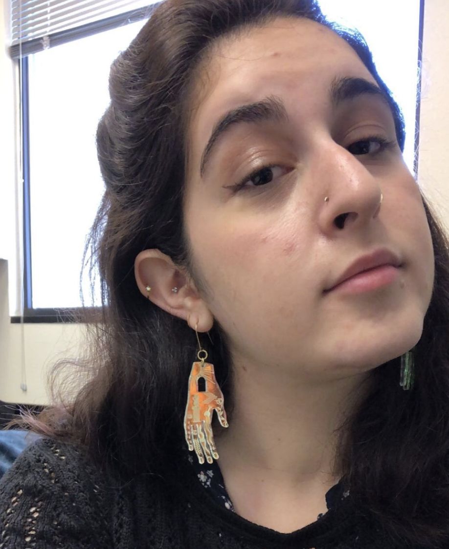 Customer photo review of Capsule Vestigium Earrings