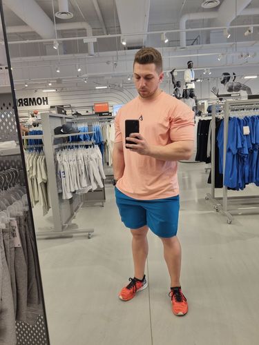 Customer photo review of Camiseta Florida NOWA - Oversized Peach