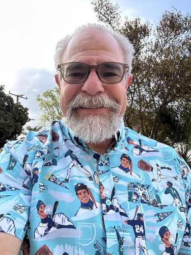 Customer photo review of Ken Griffey Jr. "The Kid" – KUNUFLEX Short Sleeve Shirt