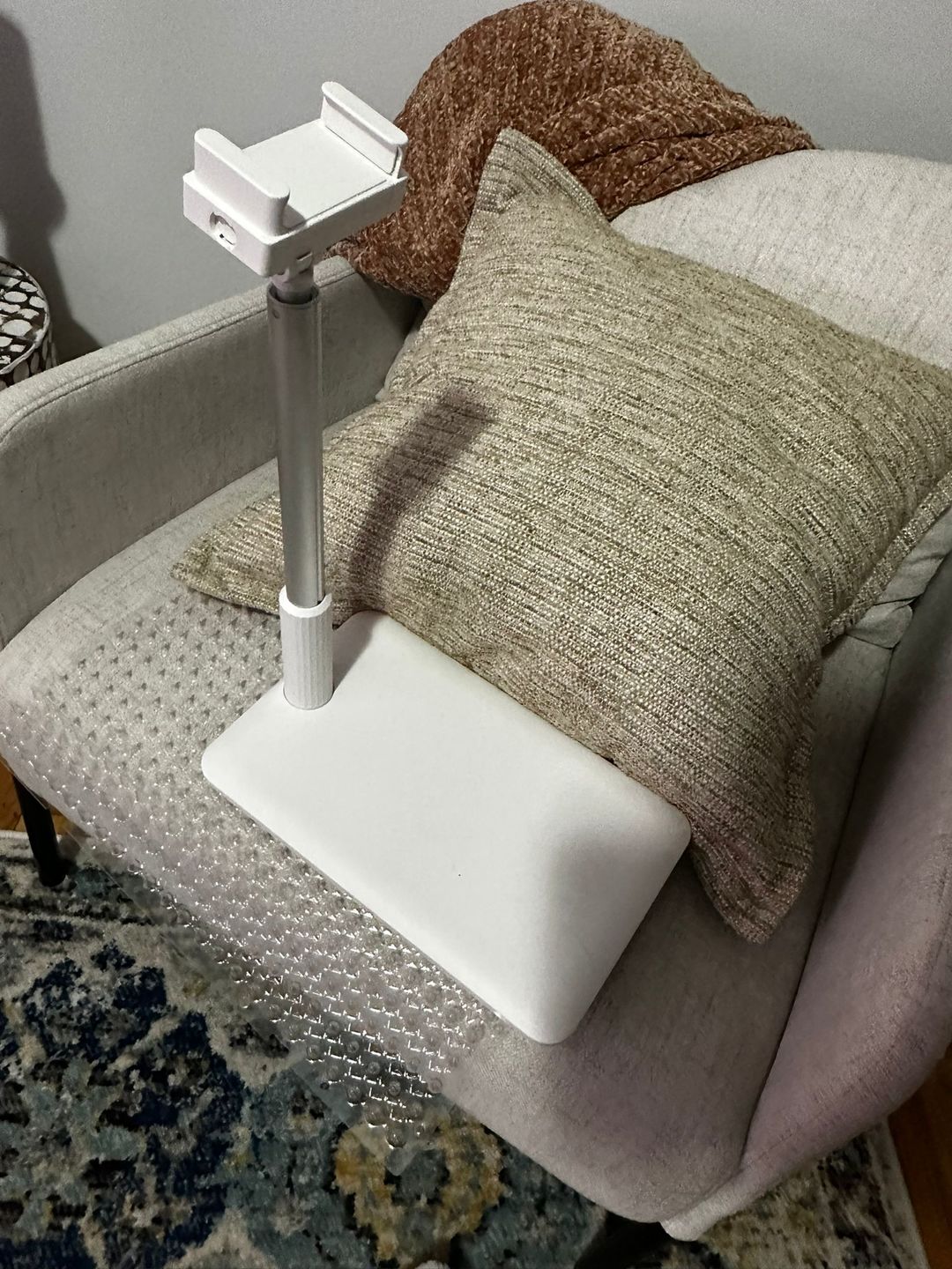 Customer photo review of FlexiStand