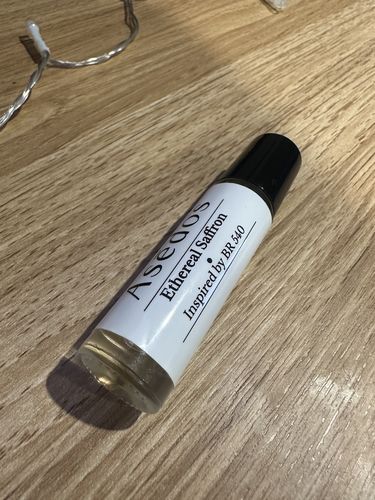 Customer photo review of ETHEREAL SAFFRON PERFUME OIL