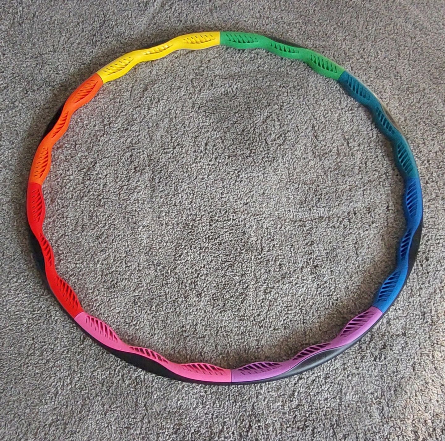 Customer photo review of Powerhoop Deluxe Weighted Hula Hoop - 2.2kg