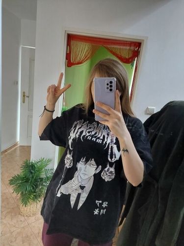 Customer photo review of Chainsaw Man Aki Vintage Graphic T-Shirt