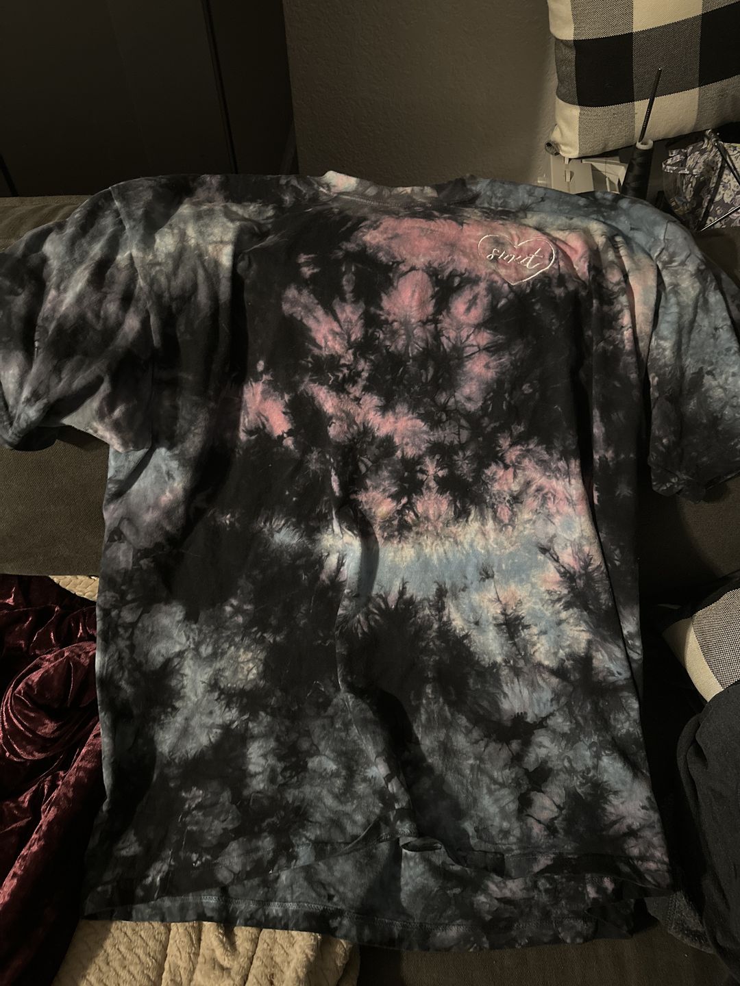 Customer photo review of smut heart embroidered oversized tie-dye t-shirt