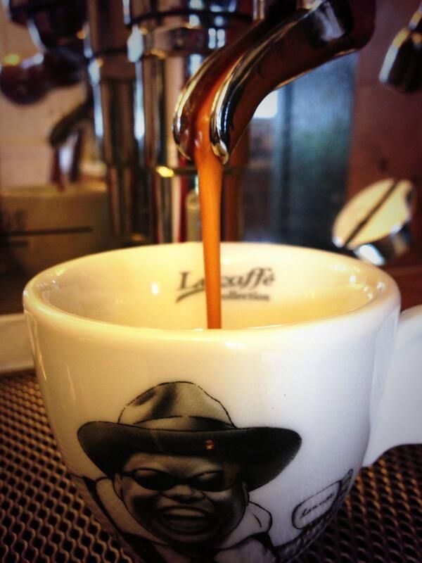 Customer photo review of Lata Lucaffe Classic y Mr. Exclusive 250 grs Grano Molido