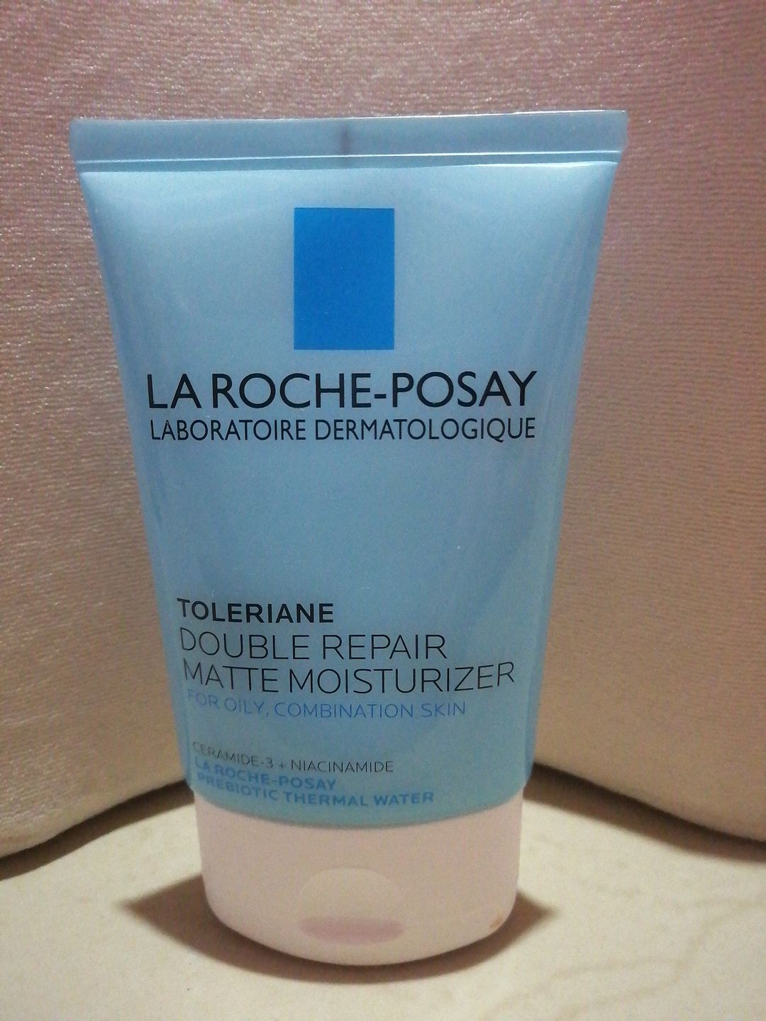 Customer photo review of TOLERIANE DOUBLE REPAIR MATTE FACE MOISTURIZER FOR OILY SKIN 75ml