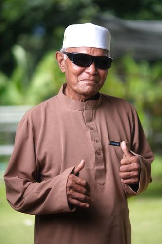 Customer photo review of Baju Melayu Fattah