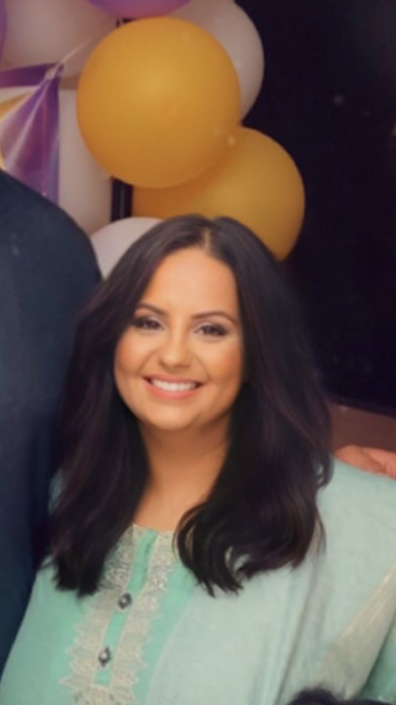 Customer photo review of 14" Seamless Five Piece Clip-in Human Hair Extension (95g)