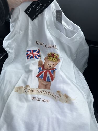Customer photo review of Kensington Bear- Kings Coronation Matching T-Shirts- White
