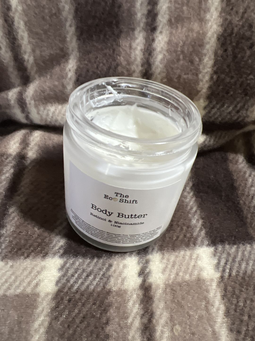 Customer photo review of Brightening and Anti Ageing Body Butter with Retinol & Niacinamide