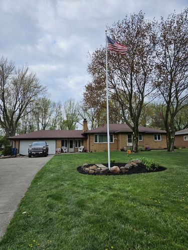 Customer photo review of 25 ft. Residential Flagpole Rated At 77 mph