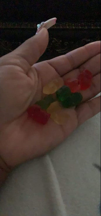 Customer photo review of Sea Moss Elderberry Gummies