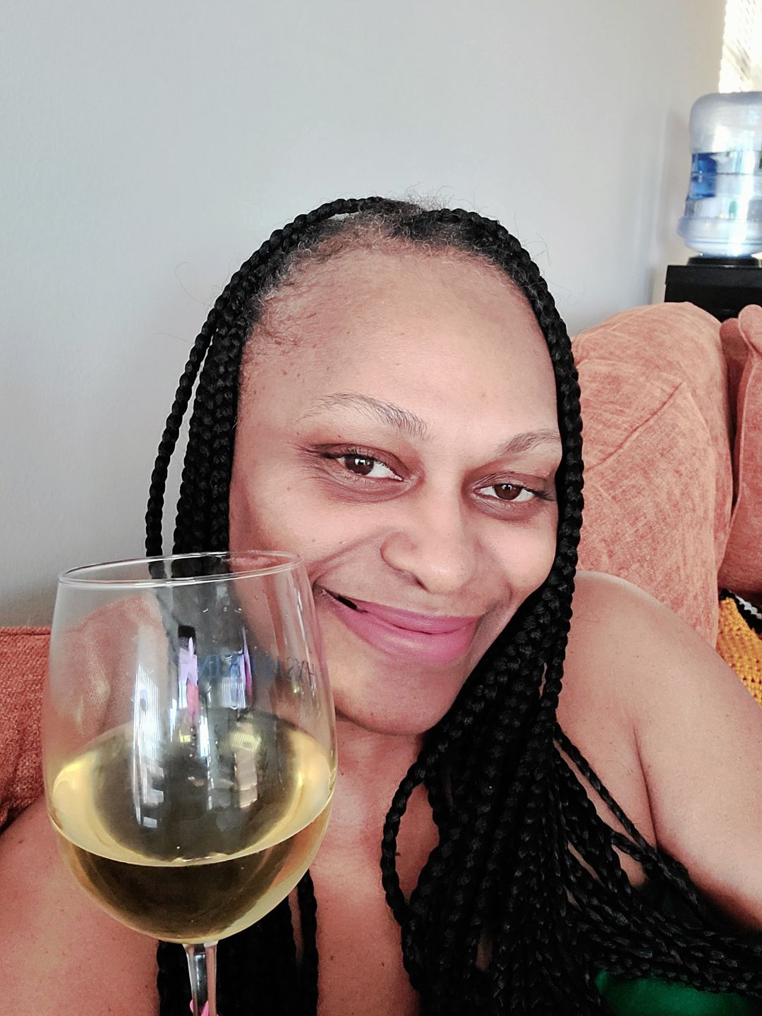 Customer photo review of A-Dream Brightening Eye Cream