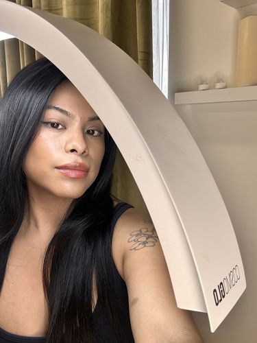 Customer photo review of CosmoGlo Original Light Bundle + Phone Clip