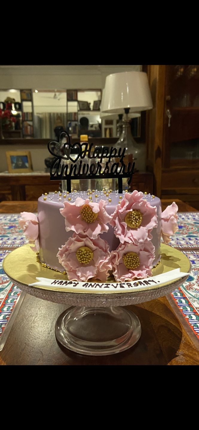 Customer photo review of Floral Purple Cake