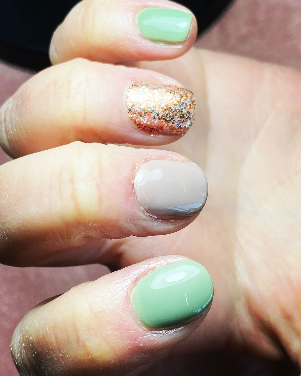 Customer photo review of Semilac 003 Sweet Pink UV Gel Polish 7ml
