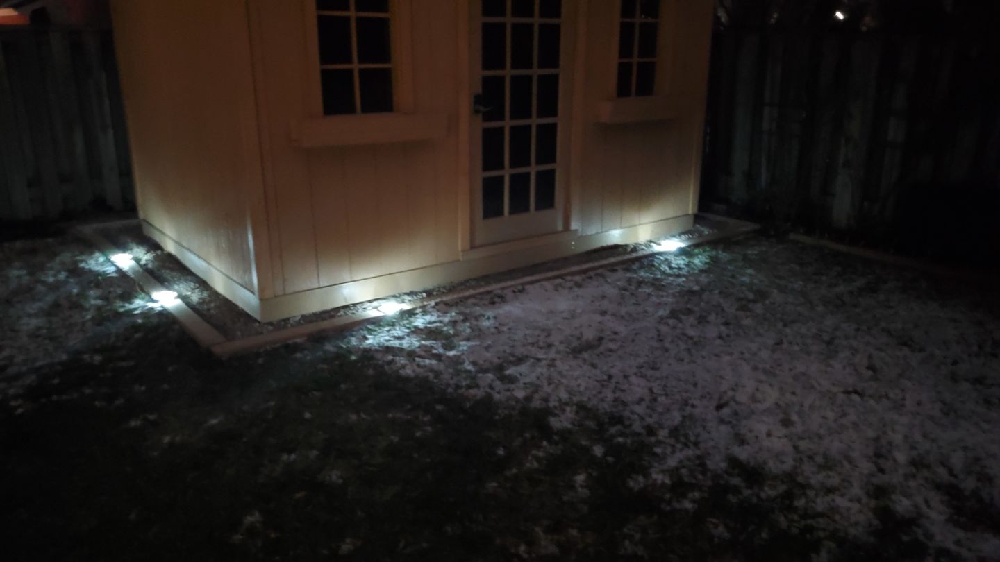 Customer photo review of TSUN Grey Shell White Solar Deck Lights