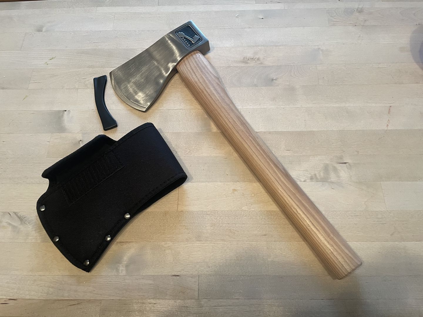 Customer photo review of Ace of Spades Throwing Axe (3rd Generation)