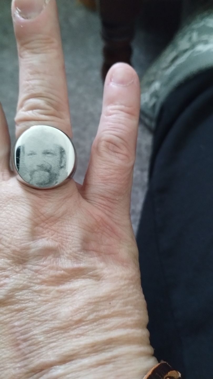 Customer photo review of Photo Ring in 18K Gold & Silver